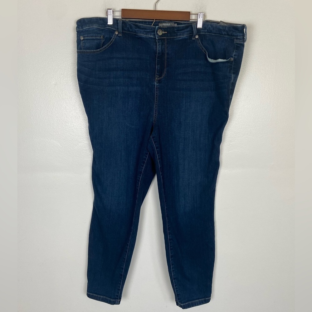 Torrid Feel The Fit‎ Women's Midfit Super Skinny Jeans Size 24R Blue Super Soft